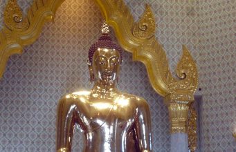 Wat Traimit