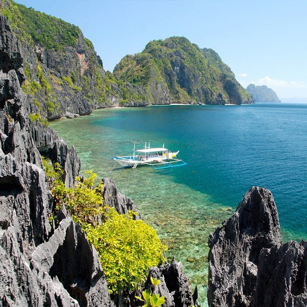 Top five spots to snorkel in the Philippines - The Daily Roar